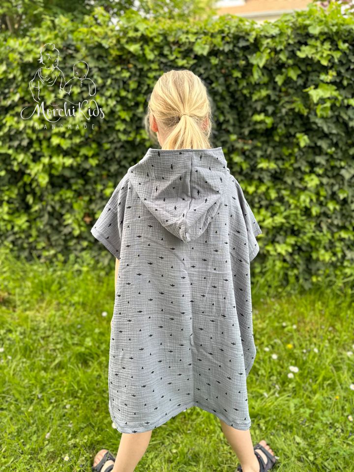 Musselin Badeponcho Kapuzenhandtuch Kinder Hai handmade 1-9 Jahre in Frankfurt am Main