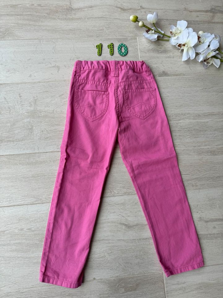 Pinke Sommerhose Größe 110 in Kreuzau