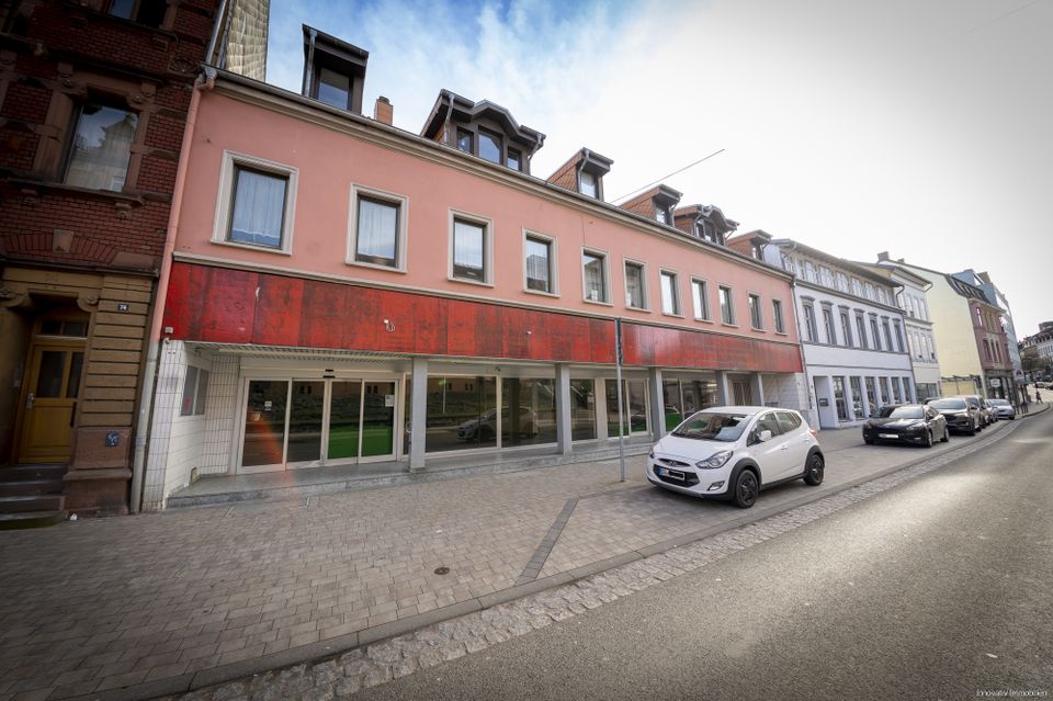 Großflächige Gewerbeeinheit in bester zentraler Lage in Sulzbach (Saar)