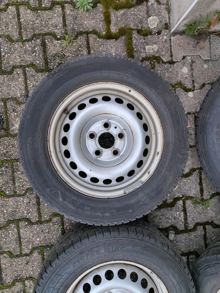 VW T5 T6 Winterreifen 215/65 R16C 106/104 in Solingen