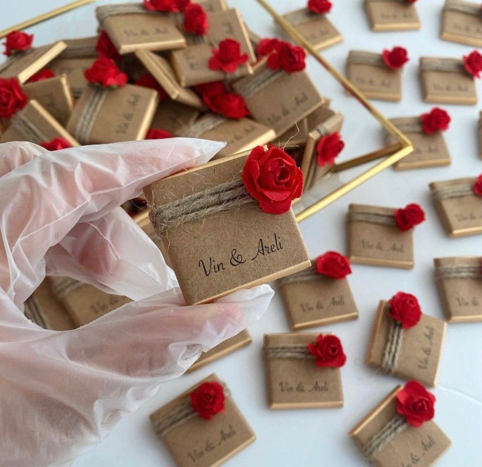 Gastgeschenke Schokolade Schokobox Hochzeit Rosen Boho braun in Ludwigsburg