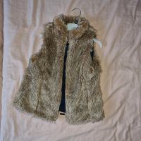 Stylische Fake-Fur-Weste von Zara im Gr.128 Berlin - Schöneberg Vorschau