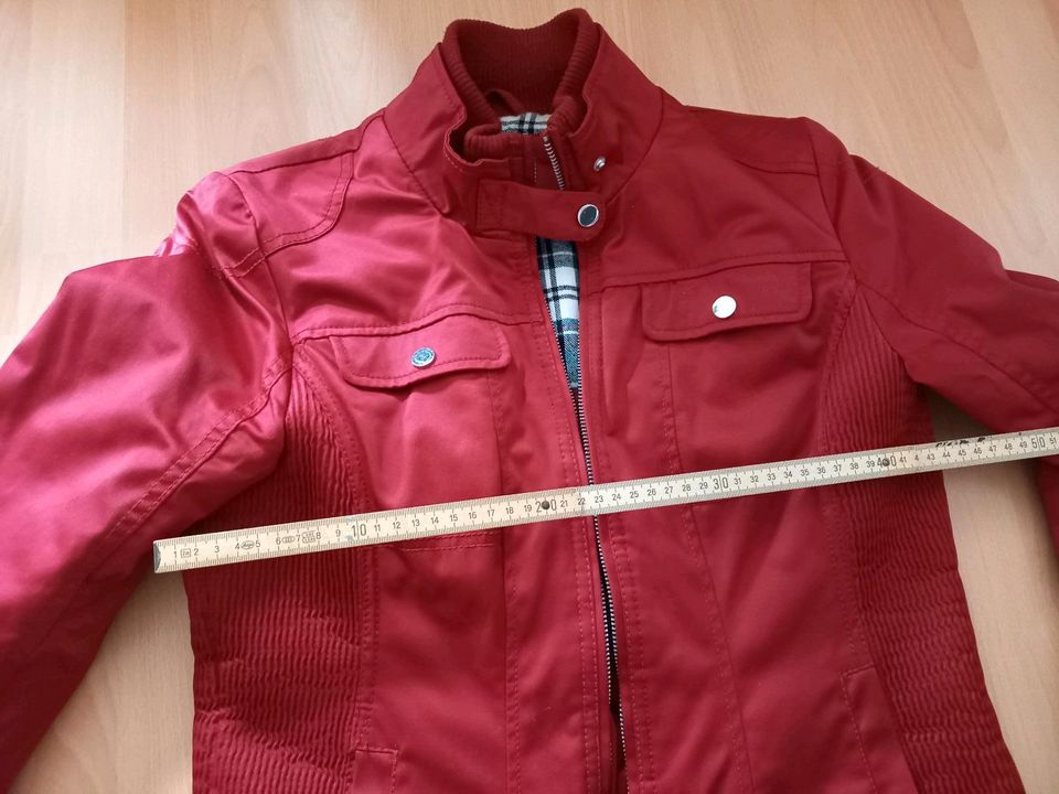 Formula Joven Jacke Gr. 44 rot in Traunreut