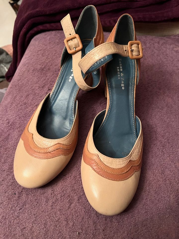 Zanon & Zago Riemchen Pumps Vintage Gr.39 Creme beige in Berlin