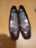 Damen Slipper Prada silber festlich Leder gr.37 Bayern - Stephanskirchen Vorschau
