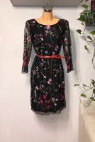 Sehr schönes COMMA Kleid florales Design Gr. 36-38 NEU m.Etikett Bayern - Poing Vorschau