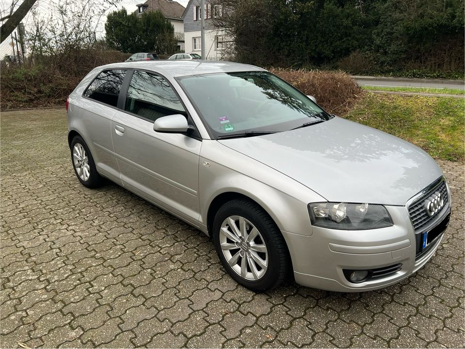 Audi A3 1.6 FSI in Köln