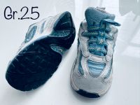 Süße kleine Nike Schuhe in hellblau Gr. 25 Unisex Mitte - Tiergarten Vorschau