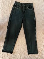 Stradivarius Jeans Hose Grau Schwarz mit Details Nordrhein-Westfalen - Herford Vorschau