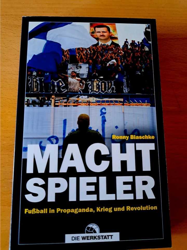 Machtspieler  - Fußball in Propaganda, Krieg und Revolution in Paderborn