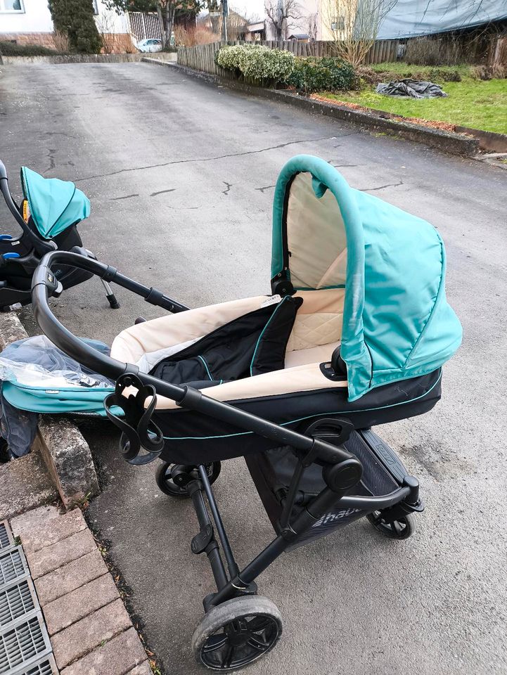 Hauck Kinderwagen Mit Auto Babyschale und 3 Aufsätzen Kindersitz in Schlüchtern