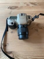 Kamera Nikon mit Stativ von Biloret Nordrhein-Westfalen - Düren Vorschau