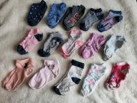 15 Paar Sneaker Socken Mädchen Gr. 27-30 Brandenburg - Bernau Vorschau