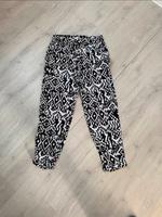 s’Oliver Damen Sommerhose Stoffhose Hose Gr. 36 / S-M Thüringen - Stadtroda Vorschau