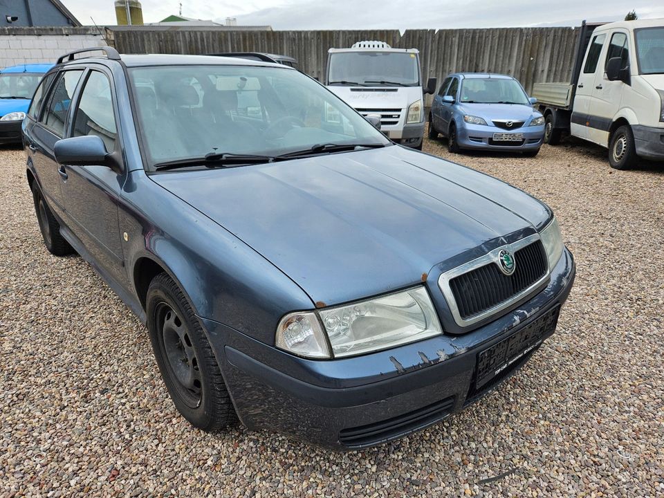 Skoda Octavia Combi Tour in Saarlouis