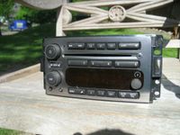 GM Radio/CD Hummer, Chev Tahoe Niedersachsen - Rosengarten Vorschau