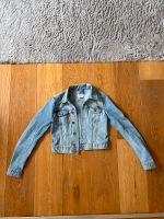 Jeansjacke H&M Gr. 34, helle Waschung Hessen - Maintal Vorschau