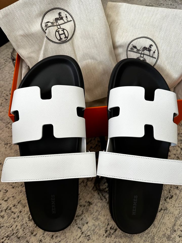 Hermes Hermès Chypre Sandalen in Bremen