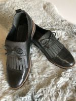 Marco Tozzi Slipper Halbschuhe Größe 37 wNeu Polka Dots Nordrhein-Westfalen - Brilon Vorschau