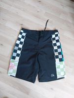 Boardshorts Surf Badehose Retro Quicksilver Größe 31 Berlin - Neukölln Vorschau