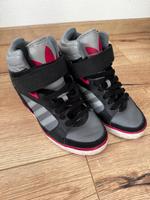 Adidas Sneaker Absatz Größe 37 1/3 UK4- Bayern - Piding Vorschau