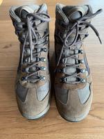 Lowa Wanderschuhe Herren Stratton GTX Mid WS Gr.43,5 Bayern - Röttenbach (bei Erlangen) Vorschau