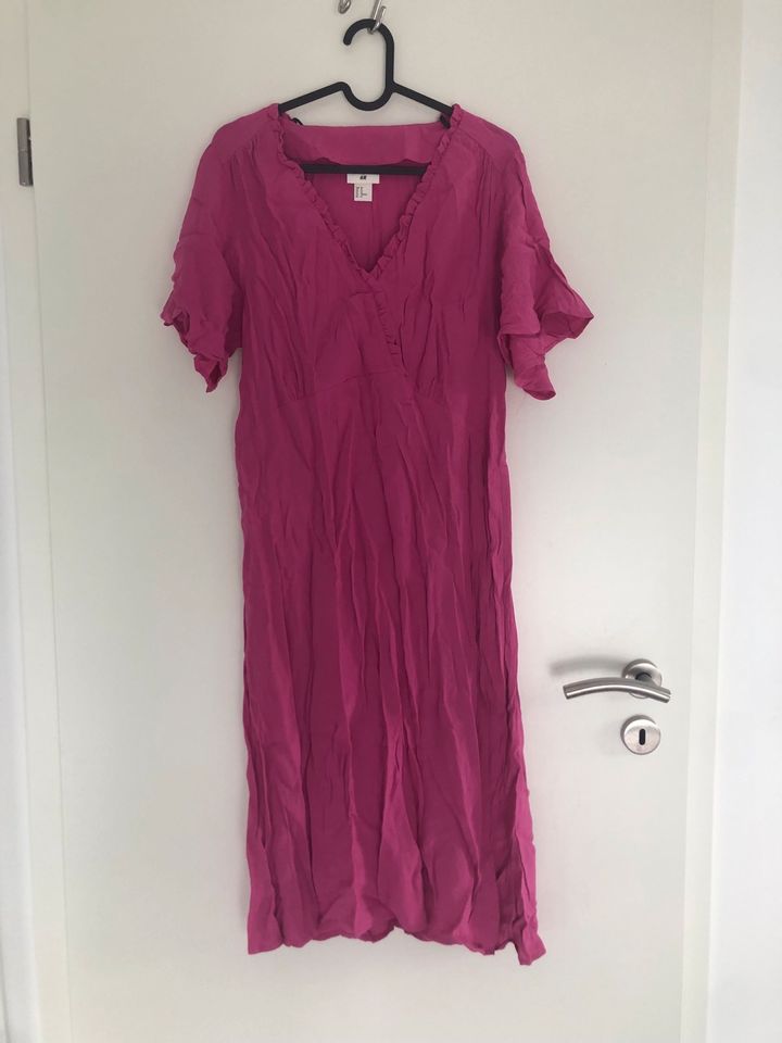 H&M midi Kleid in Niestetal