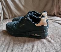 SKECHERS ☆STREET LOS ANGELES☆39☆SNEAKER☆NEUWERTIG Nordrhein-Westfalen - Iserlohn Vorschau