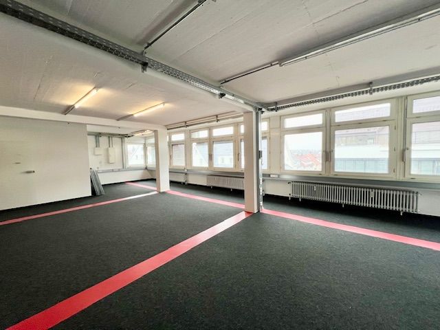 Gewerbefläche 121 m² mit Garagen-Stellplatz im Zentrumsgebiet von VS-Schwenningen in Villingen-Schwenningen