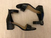 MAGNUUN Damenschuhe Pumps Abendschuhe Gr.42 zu verkaufen. Brandenburg - Potsdam Vorschau