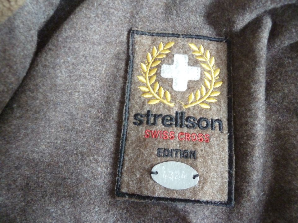 Strellson Jacke 2 in 1 creme beige 54 Kapuze Innenfutter Sommer in Düsseldorf