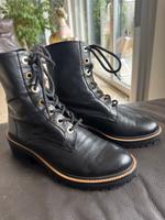 Dorothee Schumacher Leder Boots Gr.38 mit Nieten nur kurz getrage Nordrhein-Westfalen - Greven Vorschau