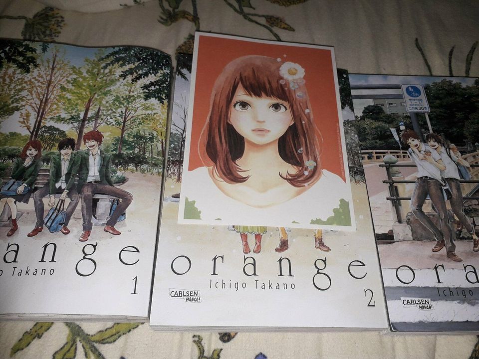 Orange Manga in Düsseldorf