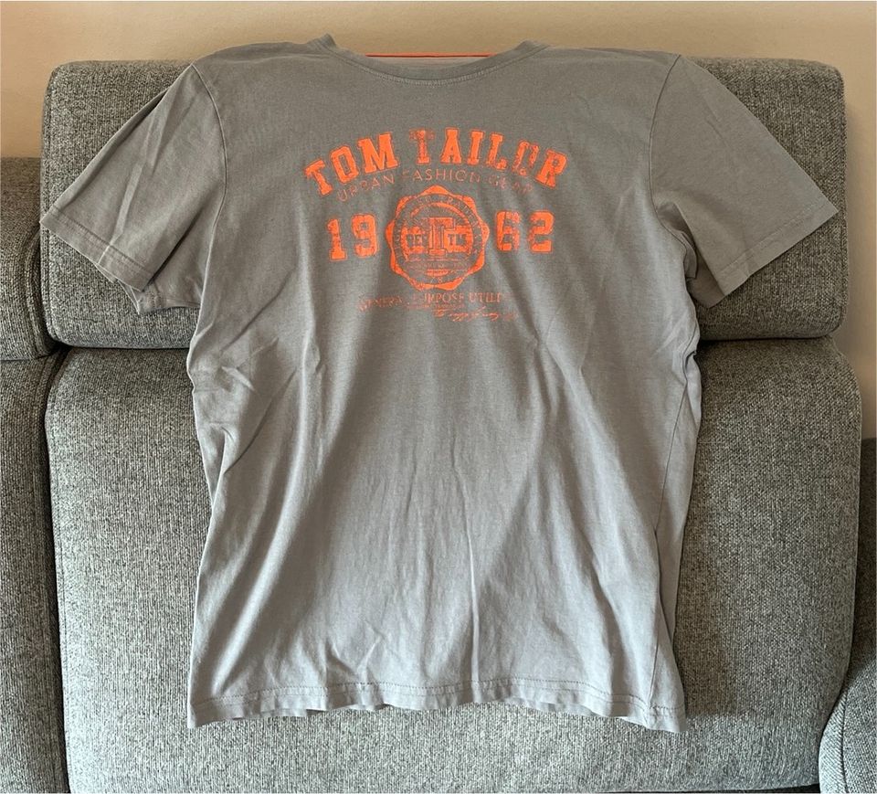 Tom Tailor T-Shirt (S) Herren „Neuwertig“ Grau in Koblenz