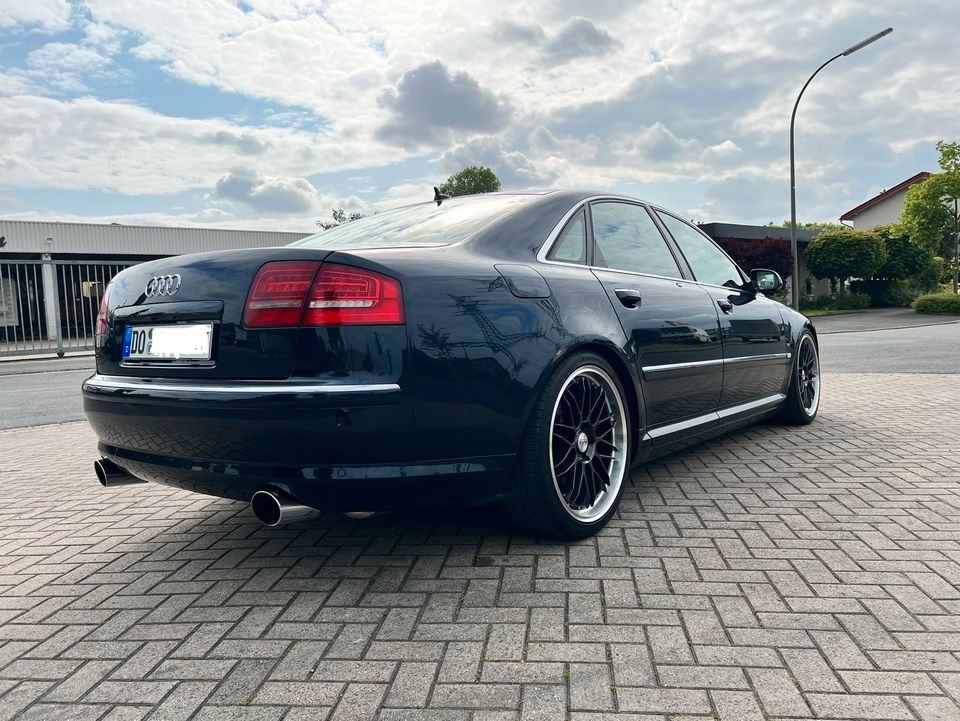 Audi A8 4.2 FSI 350 PS V8 quattro in Dortmund