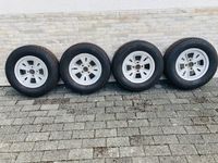 BMW 2002 5 Alufelgen MOMO 5,5x13 mit 4 Reifen 185/70R13 Hessen - Ober-Ramstadt Vorschau