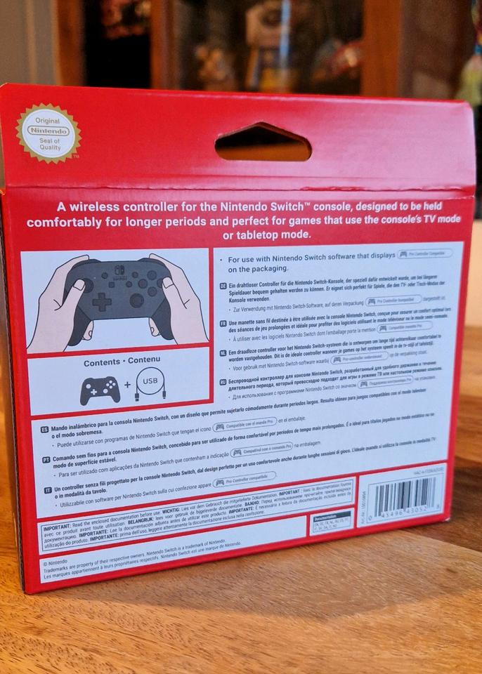 ⭐️ Neuwertig Nintendo Switch Pro-Controller Schwarz Kabellos in Syke