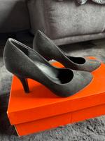 Pumps Gr. 36 Nordrhein-Westfalen - Dinslaken Vorschau