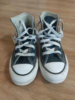 Chucks Converse hoch schwarz Größe 31,5 Baden-Württemberg - Salem Vorschau