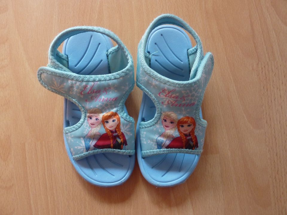 Badeschuhe (Badesandalen) Anna und Elsa, Frozen, Gr. 28 in Freinsheim