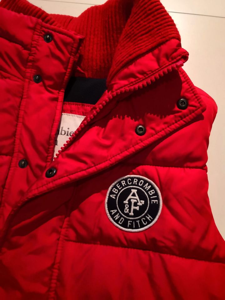 Abercrombie&Fitch Weste Jacke Pullover Mantel Gr. M warm in Soyen