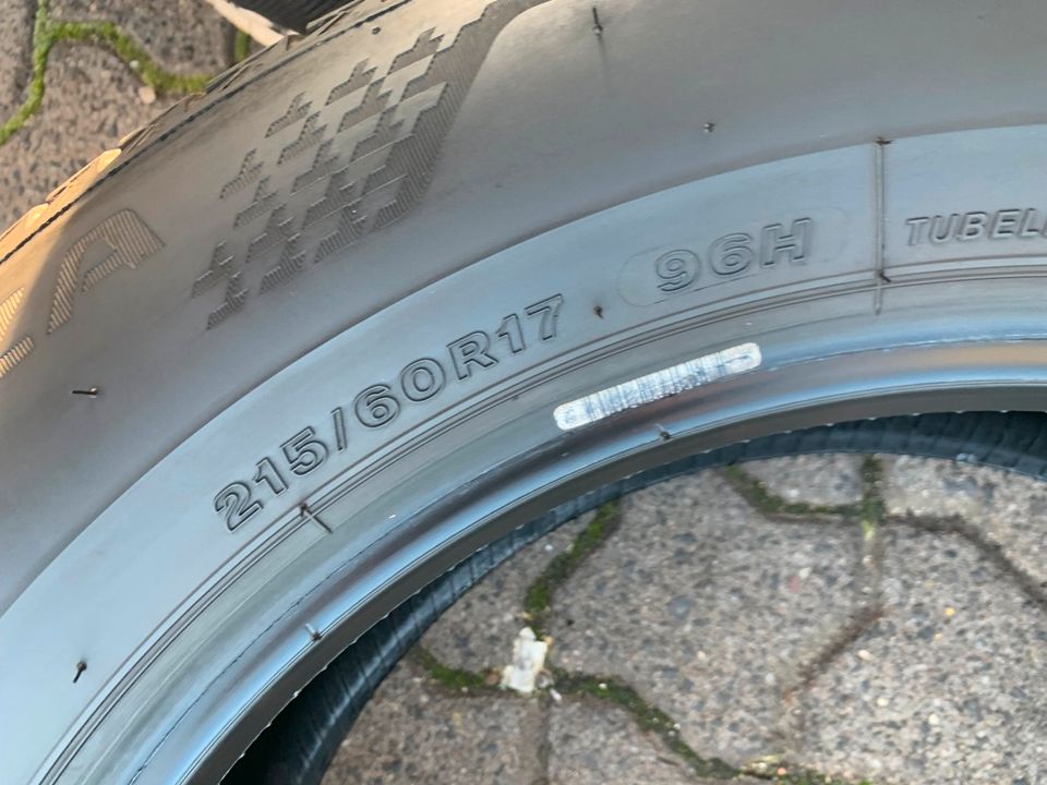 1satz 215/60R17 96H BRIDGESTONE TURANZA T005 DOT3921 NEUWERTIG! in Stockstadt a. Main