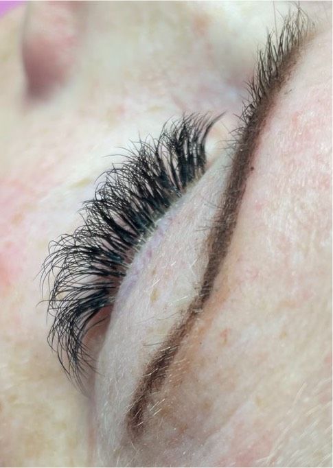 UV Wimpernverlängerung Lashextensions in Oyten