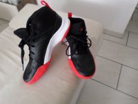 Adidas Adiwear  schwarz rot Gr.5 (38) Neu Nordrhein-Westfalen - Wetter (Ruhr) Vorschau