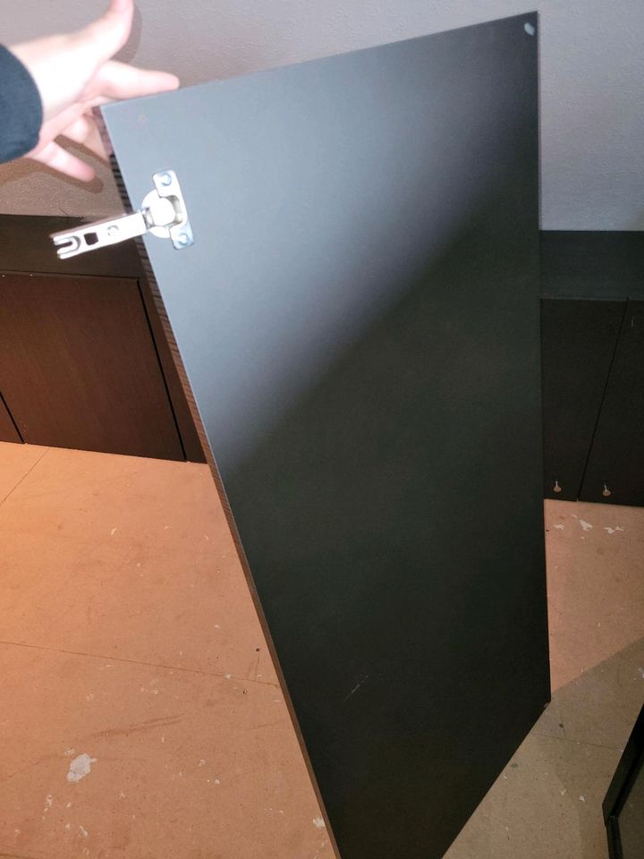 Ikea Besta Tür Front 120 Doppeltür grau glänzend gemustert in Bad Camberg