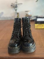 Dr Martens Plateauschuhe Lack Größe 39 Hessen - Kassel Vorschau