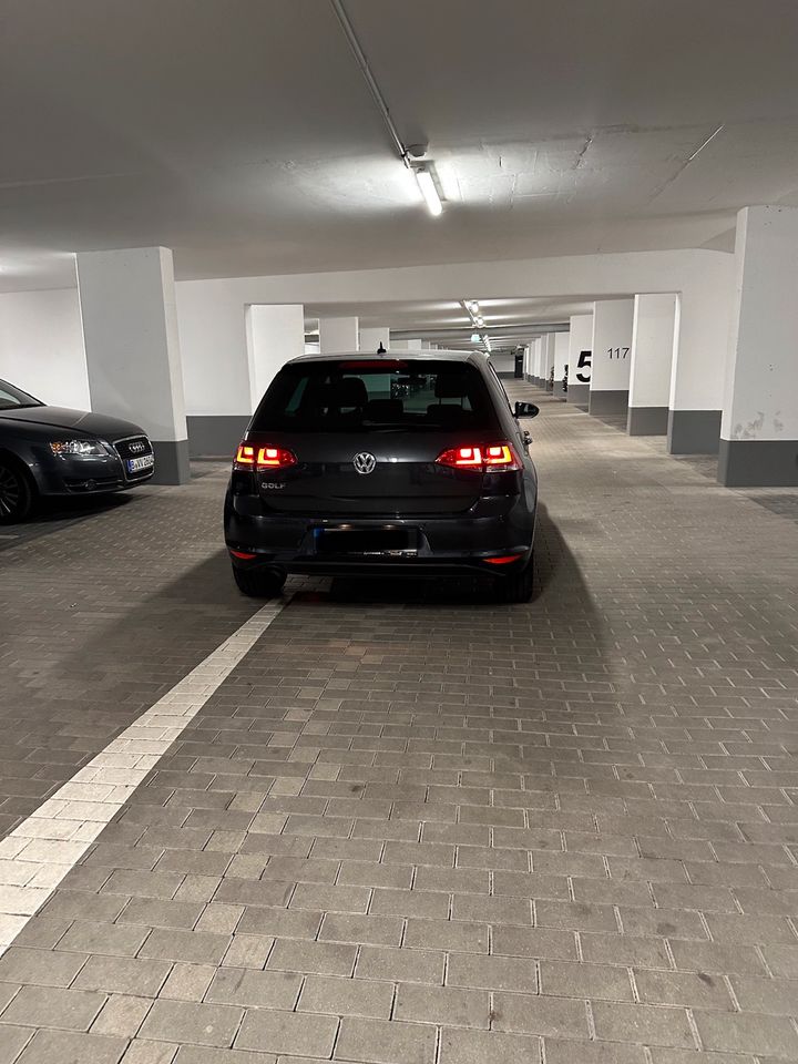 Golf 7 Kleinwagen Leihwagen Auto mieten Langzeitmiete in Berlin