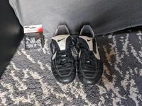 Nike Fußballschuhe mit Schraubstollen Eisenstollen Gr. 40,5 Bayern - Freising Vorschau