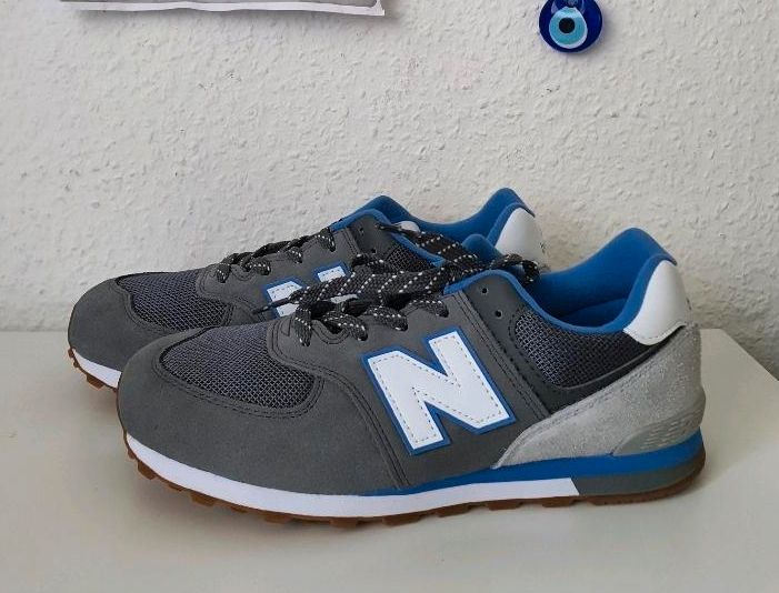 New Balance Ungetragen Neu Schuhe Gr 38,5 UVP100€ Grau Blau Leder in Bochum