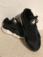 Nike Air Huarache Sneaker low black schwarz Gr.38 wie neu Bayern - Ichenhausen Vorschau